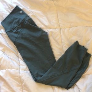 Lululemon in movement 28” leggings